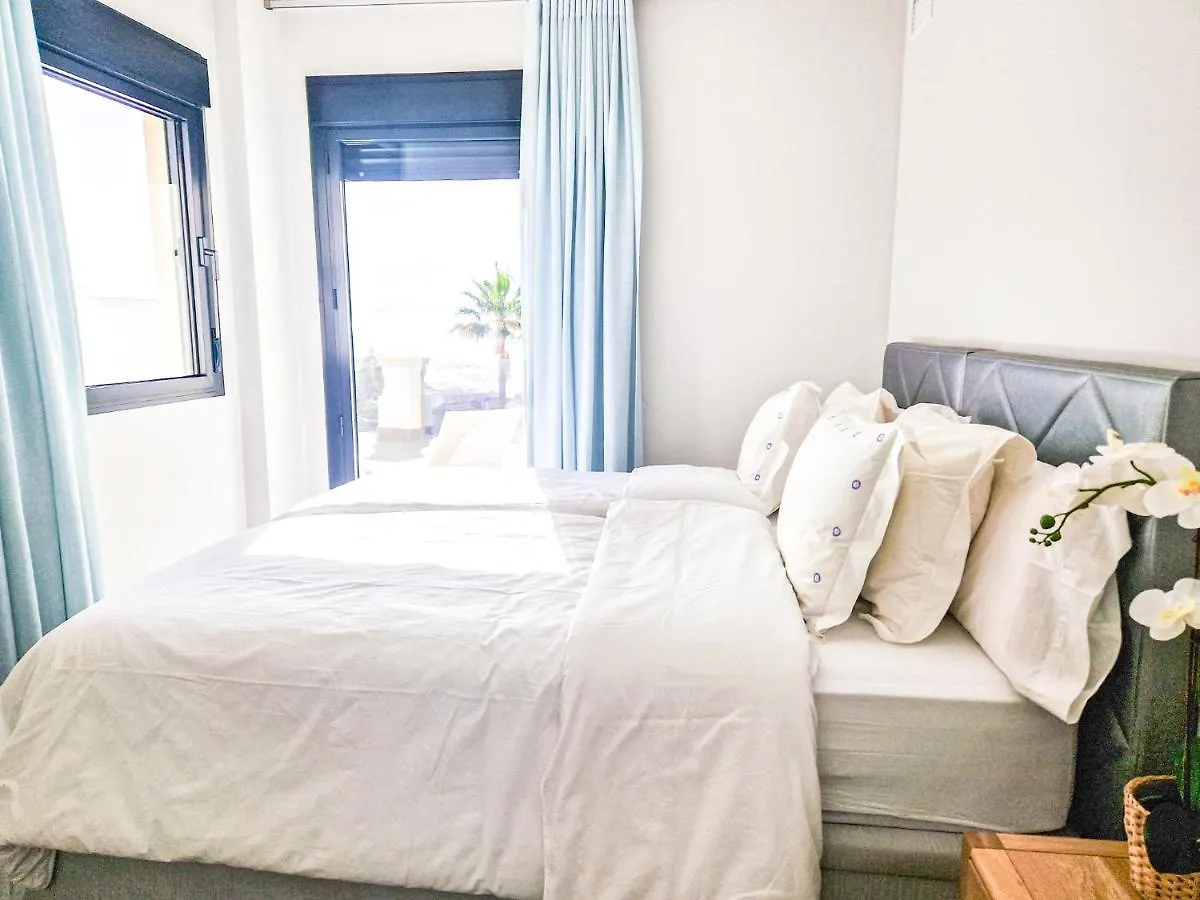 Apartamento Luxury 2 Bedrooms Apt With Seaview Blue Suite 4104 Manilva